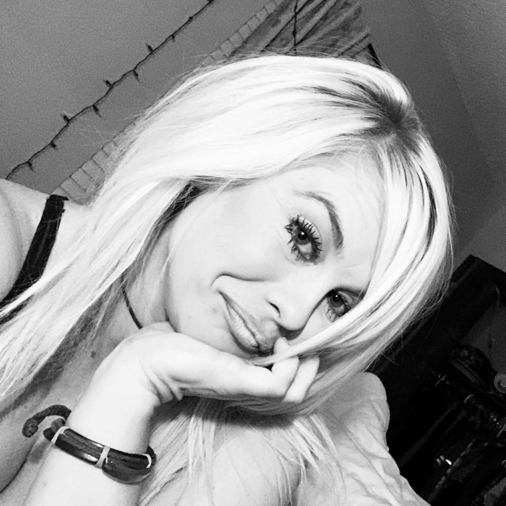 Meet your Posher, Jessica